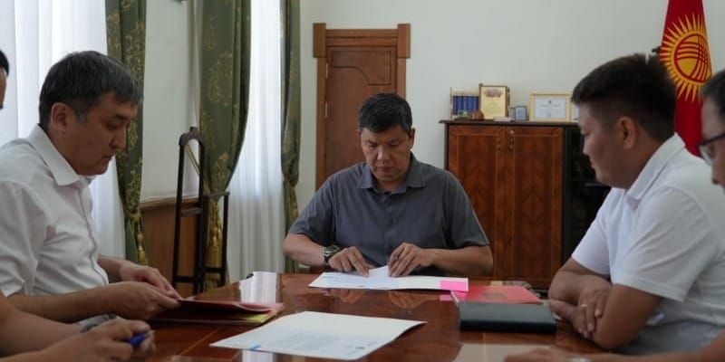 Мэр Бишкека упразднил должности задержанных вице-мэров: назначены новые руководители