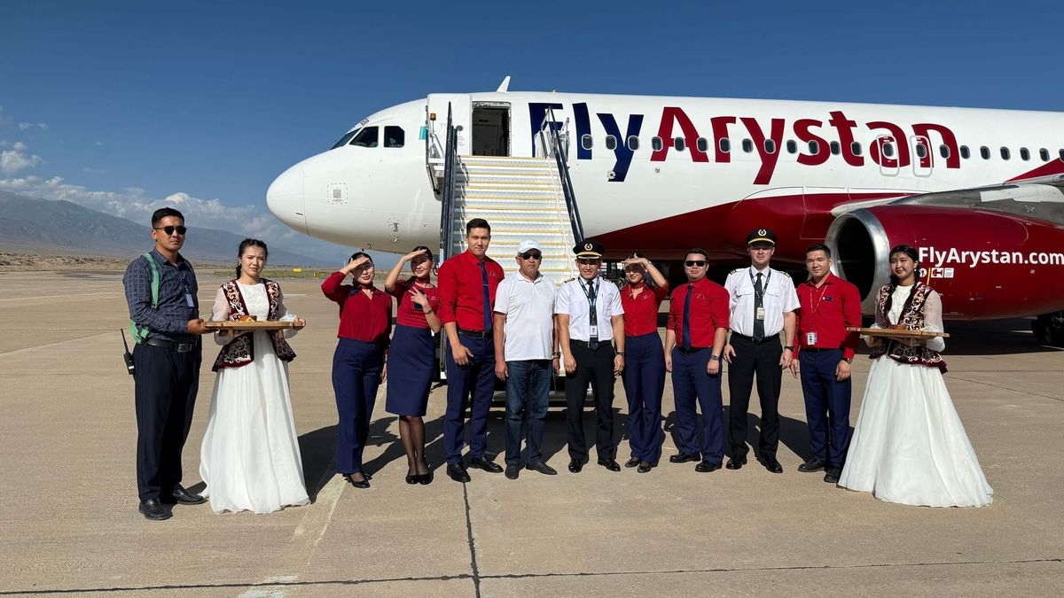 Всего 1 час полета: FlyArystan выполнил первый рейс из Алматы на Иссык-Куль