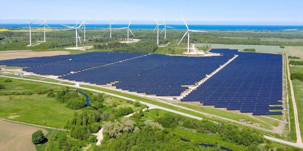 На Иссык-Куле построят крупнейшую солнечную электростанцию в КР мощностью 1900 МВт