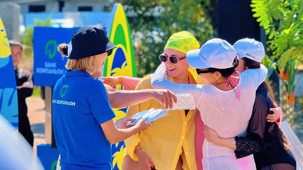 Компаньон FEST: яркий летний фестиваль на Иссык-Куле