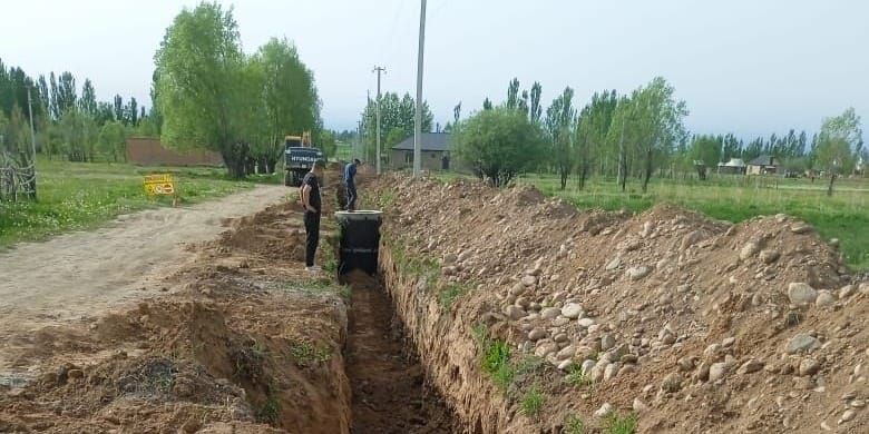 В КР реализуют проекты по водоснабжению в 112 селах, еще 114 — в планах