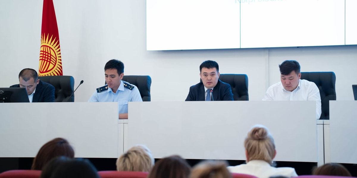 Налоговая служба провела встречу с представителями общепита по внедрению фискального ПО
