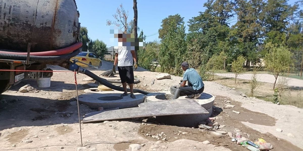 Стройкомпания «Кут» оштрафована на 28 тысяч сомов за сброс сточных вод в арык