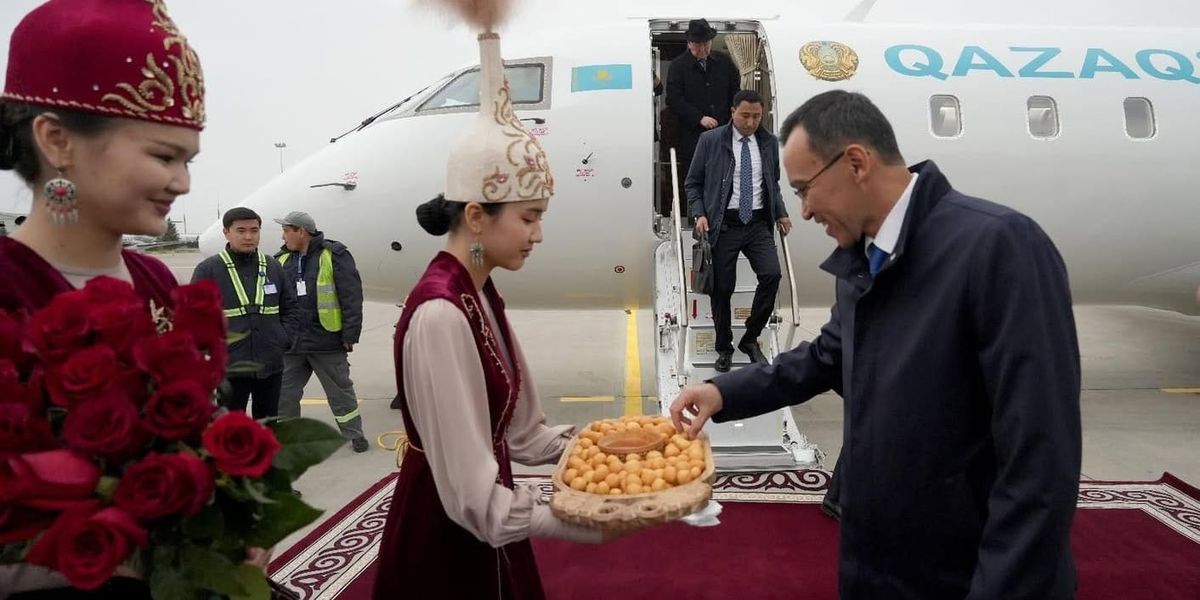 В Бишкек прибыли спикеры парламентов Казахстана и Таджикистана для участия в региональном форуме
