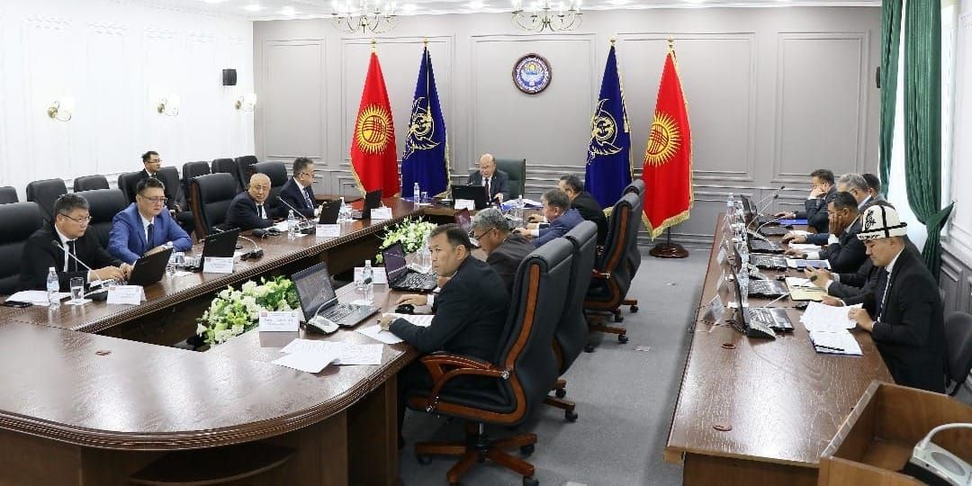 Счетная палата выявила нарушения на 5.6 млрд сомов в бюджете и муниципальных предприятиях Оша