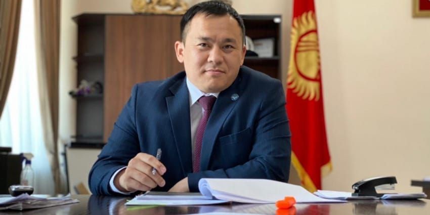 Бывший мэр Токмока и его подчиненные осуждены за коррупцию — детали приговора
