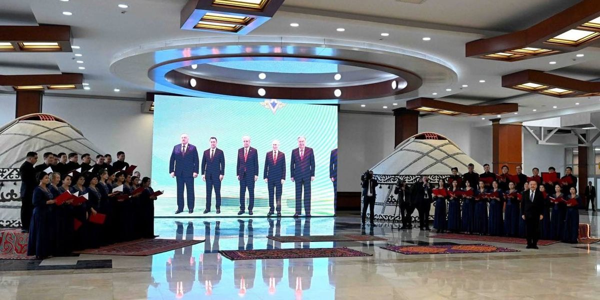 Лидеры стран ОДКБ прибыли в Бишкек на сессию Совета коллективной безопасности