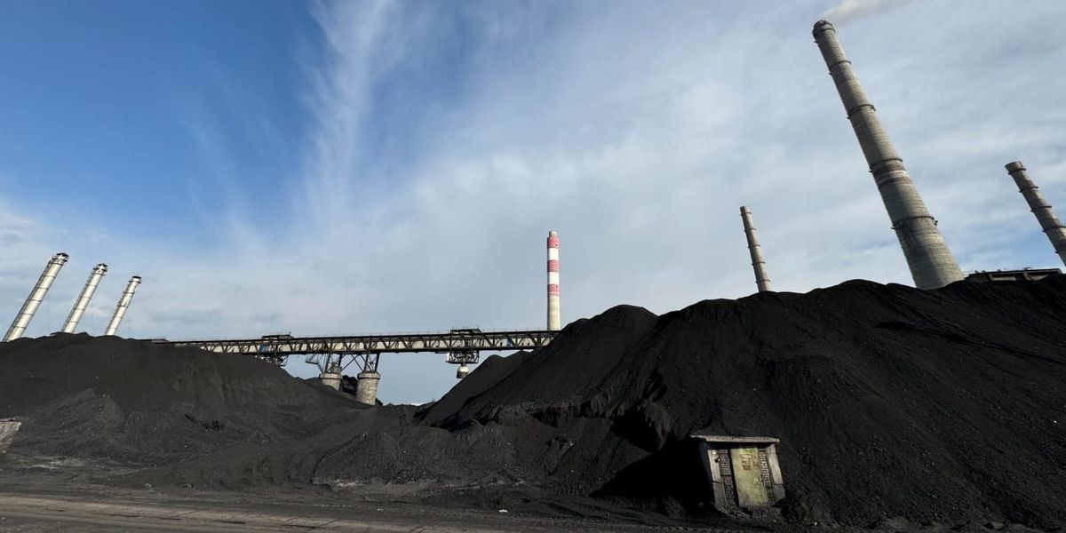 Запасы угля на ТЭЦ Бишкека покрывают 17% зимней потребности