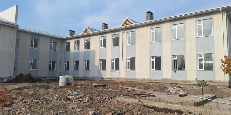В селе Ширин на 75% готов новый школьный корпус на 150 мест за 77 млн сомов