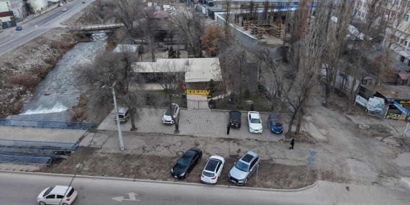 Почему в Бишкеке сносят кафе «Кекеев»: в мэрии объяснили причину