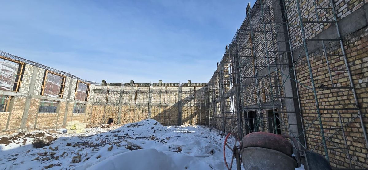 В Алайском районе строят спорткомплекс за 58 млн сомов