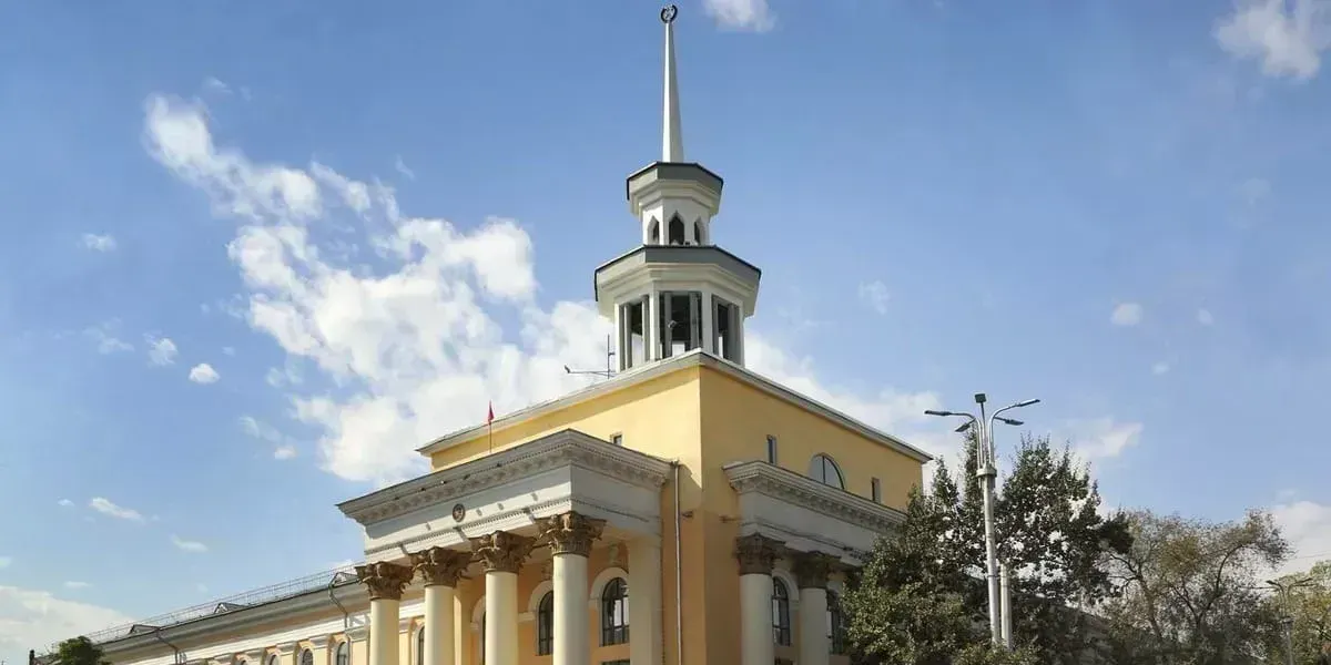 Как сохранение учетной ставки на уровне 11% помогает депозитам в сомах
