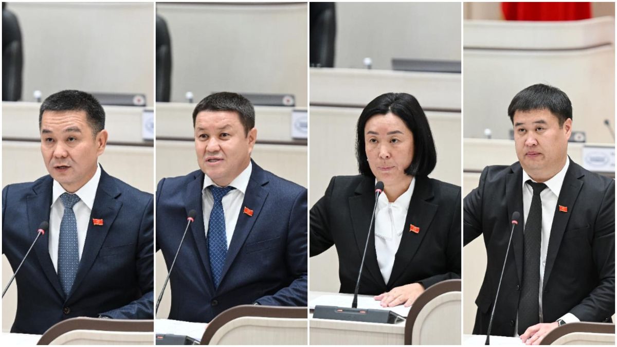 В Жогорку Кенеше принесли присягу четыре новых депутата