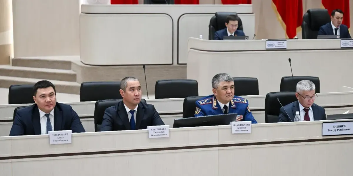 В Кыргызстане утвердили нового главу ГКНБ и трех министров