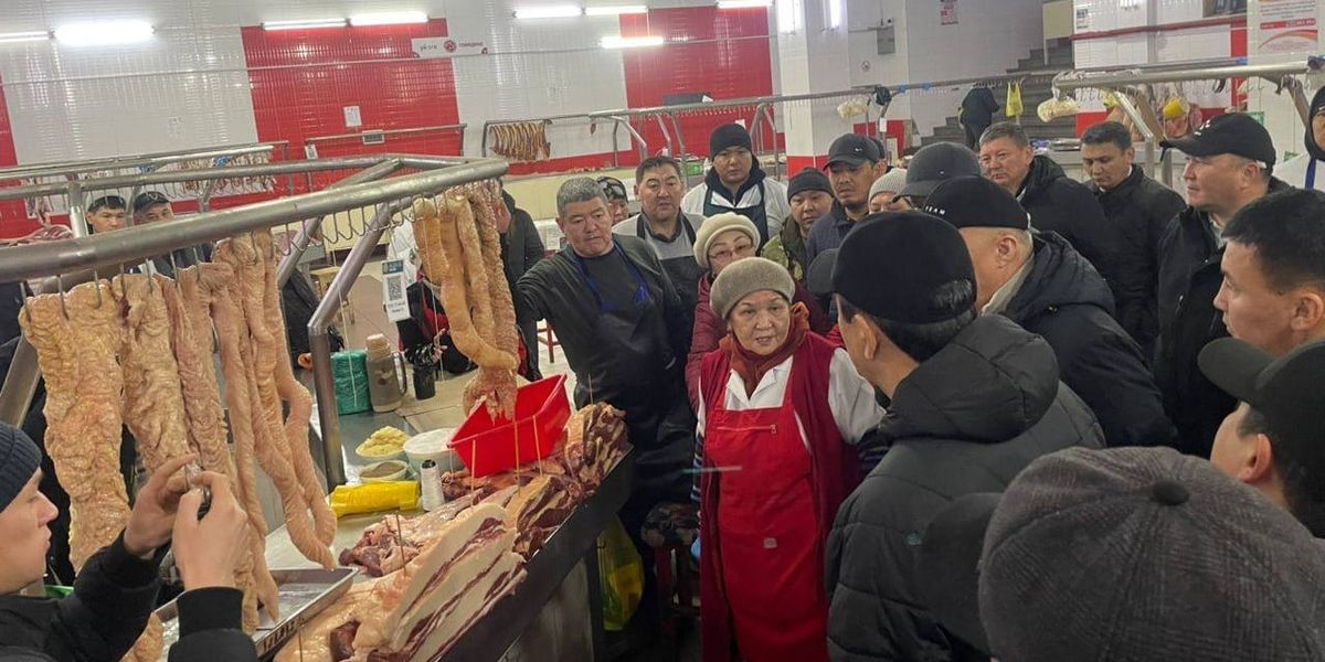 Рейд по мясу в Бишкеке: власти проверили цены и условия продажи
