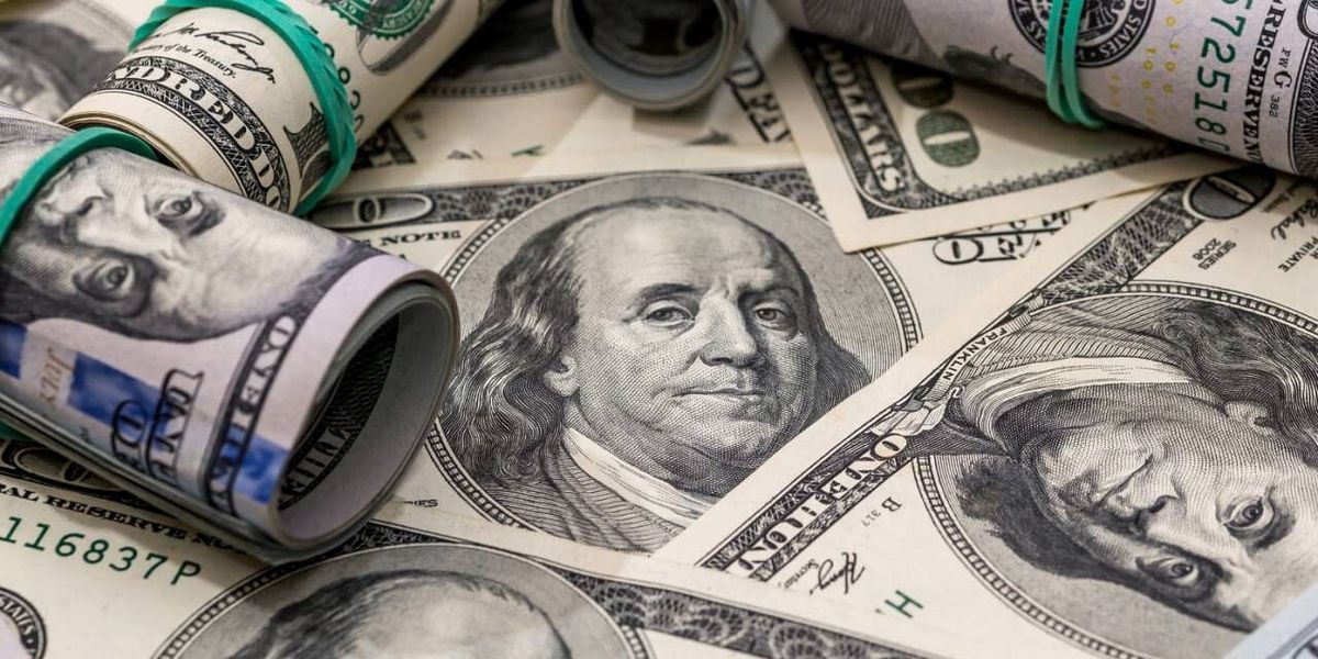 В декабре 2025 года в Кыргызстан перевели $267.6 млн