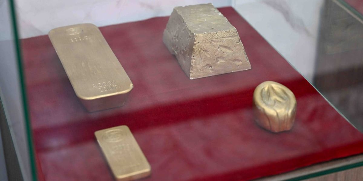 Продажа золота принесла магазину «Кыргызалтына» более 855 млн сомов дохода