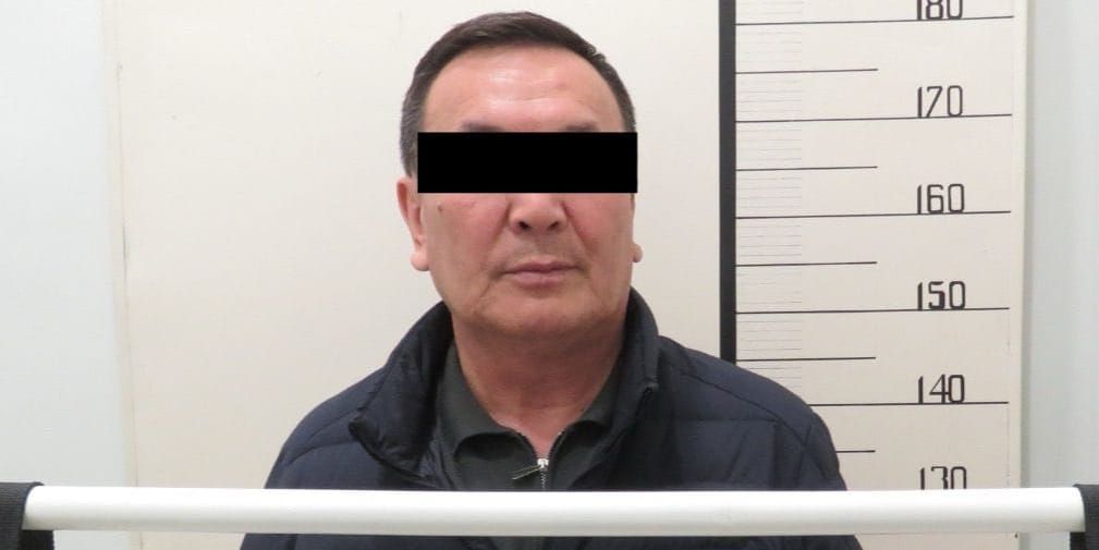 ГКНБ задержал адвоката по подозрению в мошенничестве на $15 тысяч и 200 тысяч сомов