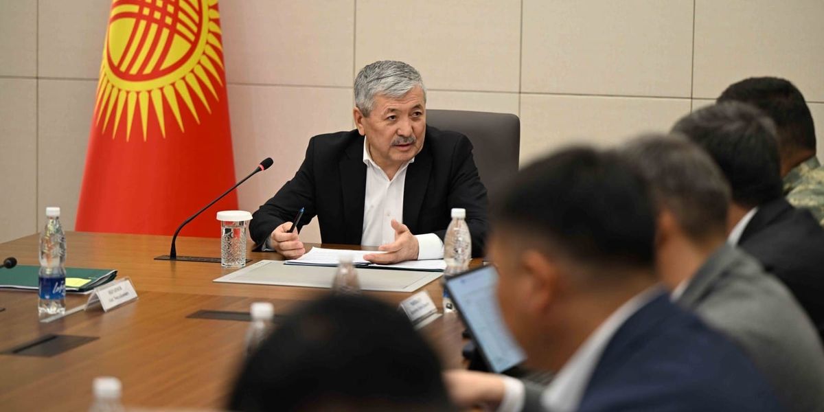 Кабмин КР поручил оценить ущерб и усилить мониторинг в зонах схода селей