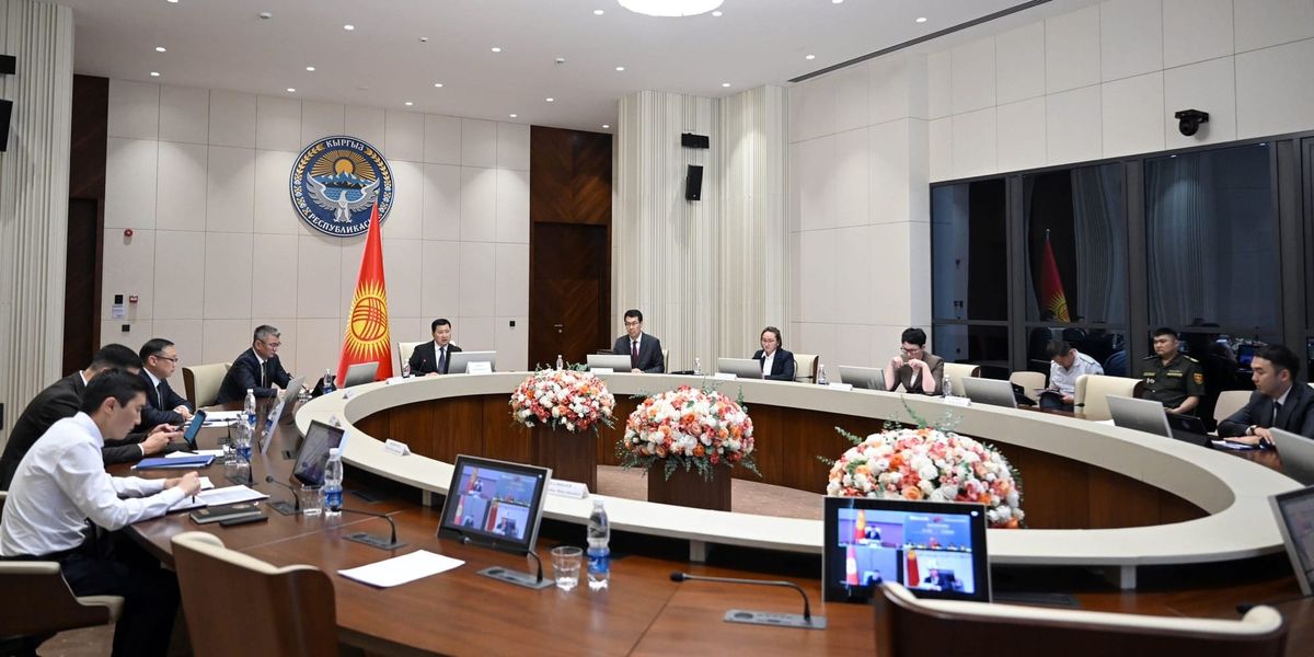 Китай предложил построить грузовой терминал в аэропорту Оша