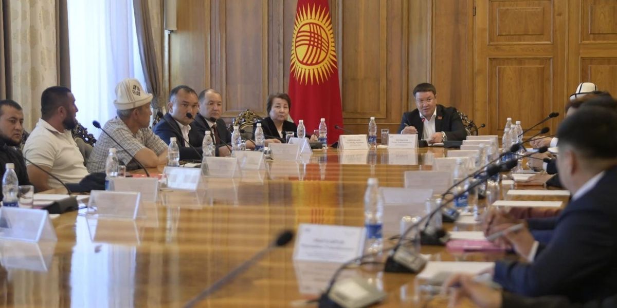 Жители Арсланбапа просят сменить статус заповедника «Дашман» из-за земельного спора