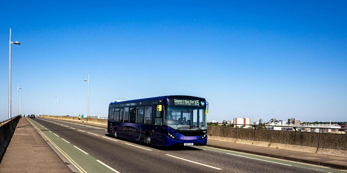 В Караколе закупают 30 новых автобусов: часть выйдет на линии уже в мае