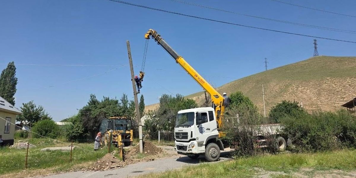 Ремонт электросетей и трансформаторов в Сузакском районе перед зимой