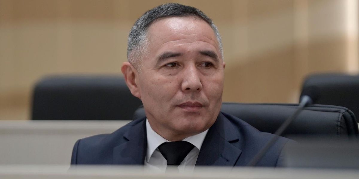Жогорку Кенеш избрал нового судью Верховного суда КР