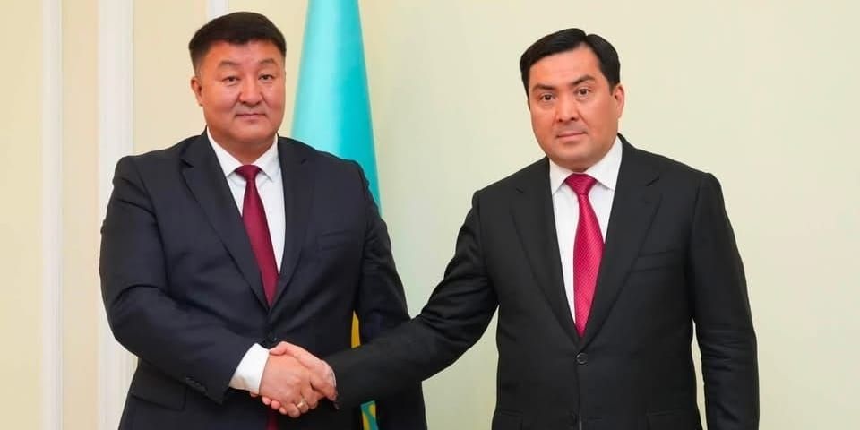 Кыргызстан и Казахстан обсудили поставки и транзит электроэнергии