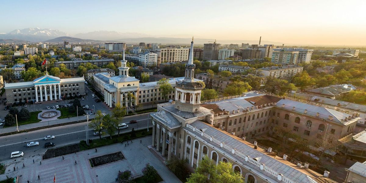 Сборы налогов и соцвзносов в КР превысили 279 млрд сомов — 71.6% от итогов 2025 года