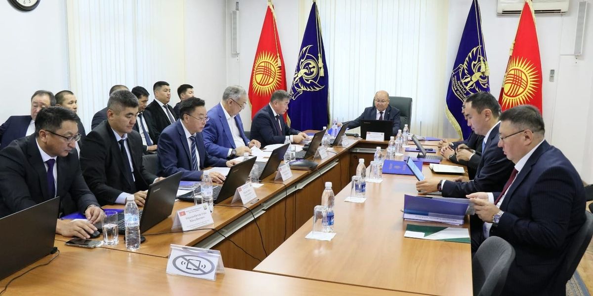 Счетная палата указала на резервы бюджета КР и проблемы с цифровизацией учета