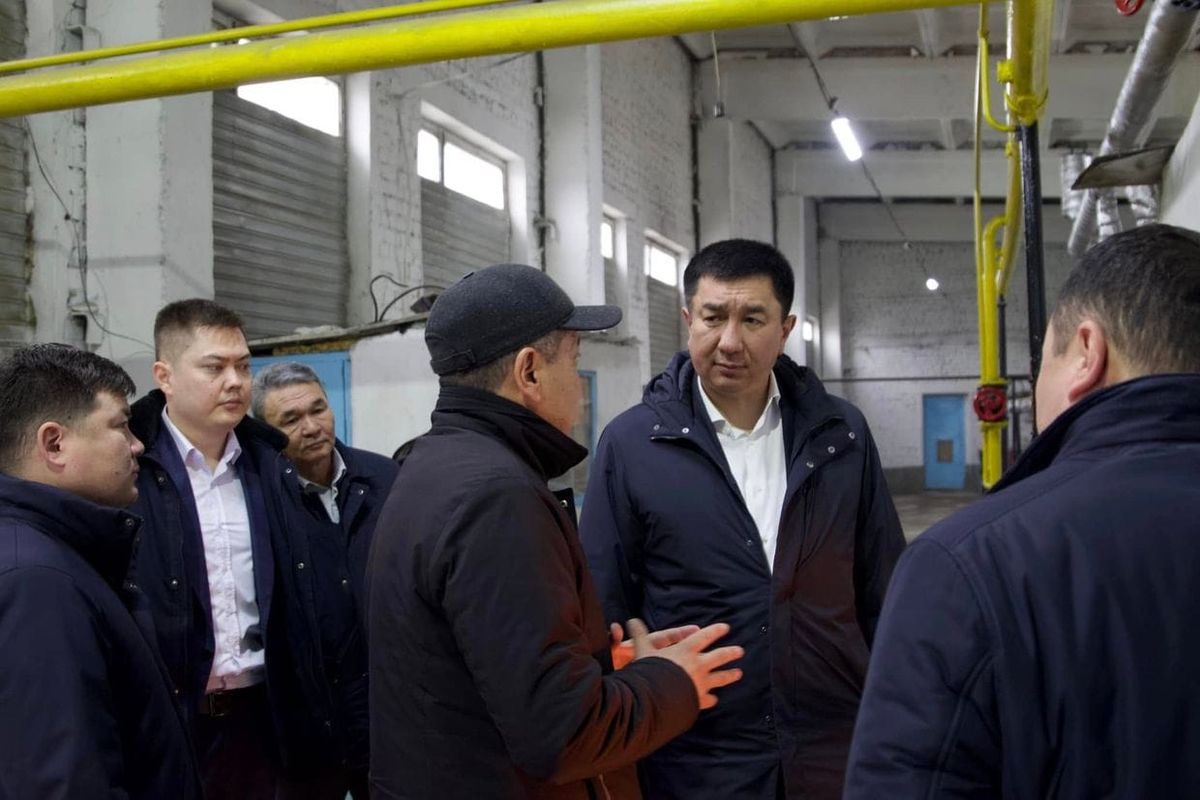Текебаев поручил модернизировать устаревшие котельные в Джалал-Абаде