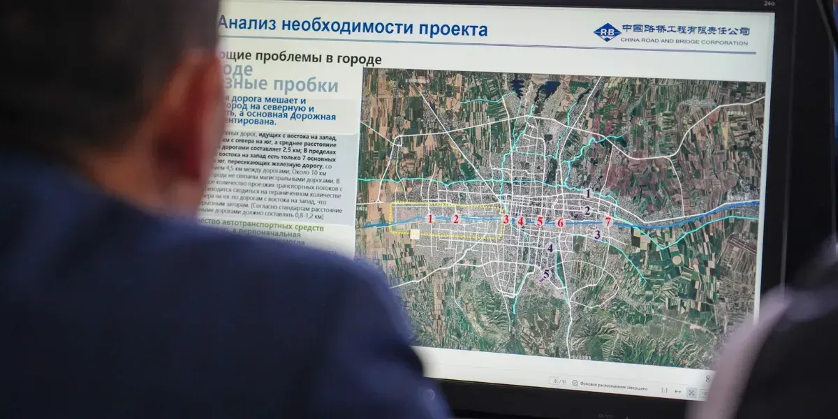 В мэрии Бишкека обсудили проект переноса железной дороги за пределы города