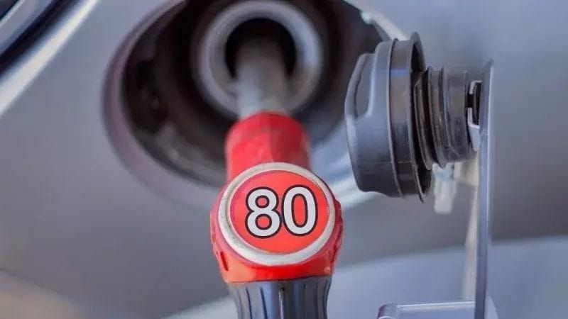 В Узбекистане могут ограничить продажу бензина АИ-80