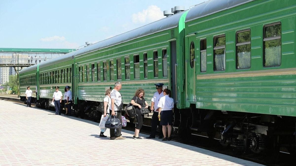На перегоне Чалдовар – Каинды временно ограничат движение поездов