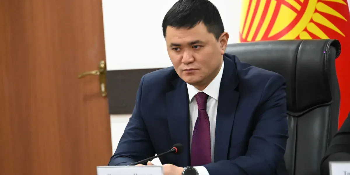 Нового министра строительства Нурдана Орунтаева представили коллективу