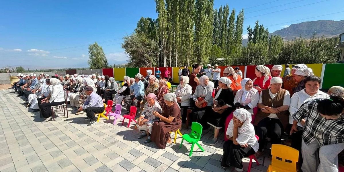 Жители Ноокатского района пожаловались на нехватку школ и проблемы с водой