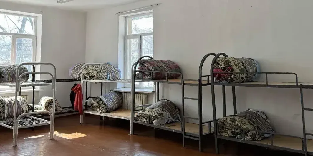Госорганы Кыргызстана возьмут шефство над 46 социальными учреждениями