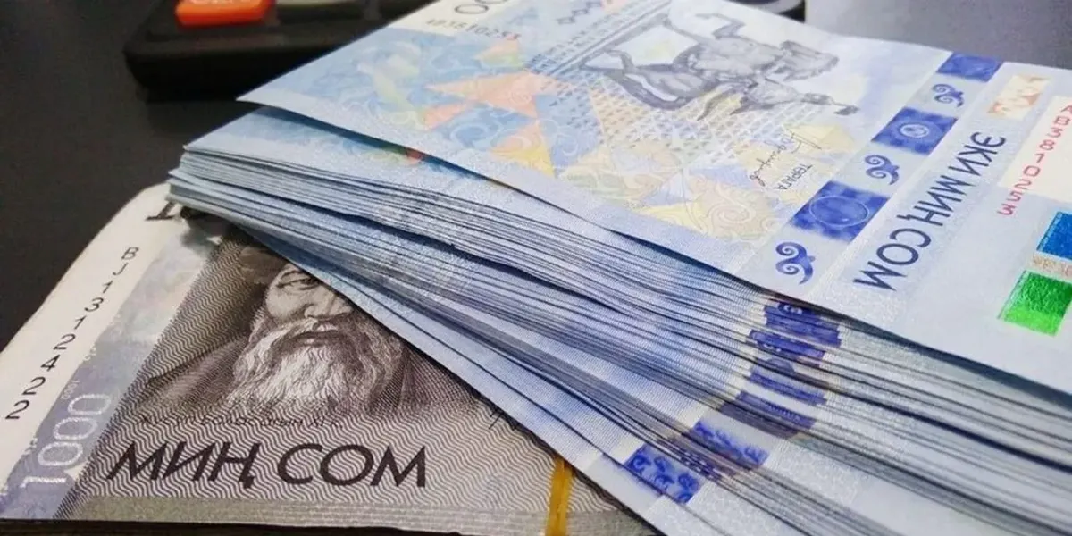 ИП, таксисты и курьеры вывели Соцфонд Кыргызстана на профицит в 3 млрд сомов