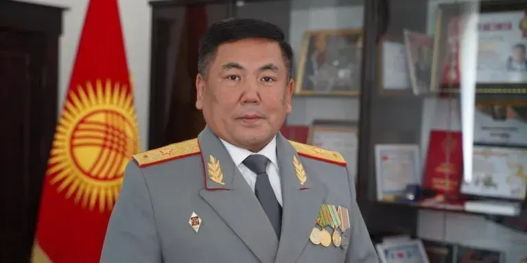 Абдикарим Алимбаев остается: Садыр Жапаров назначил его главой ГПС