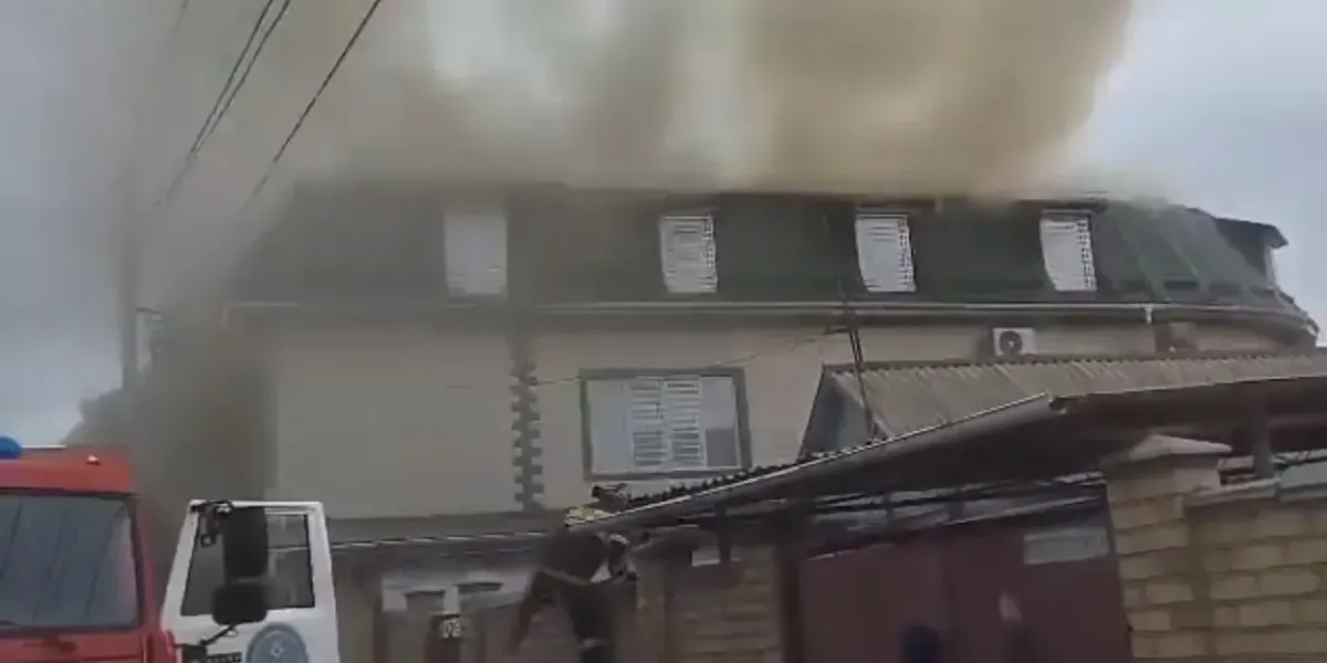 В Бишкеке локализовали пожар в частном детском саду