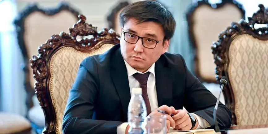 Кутман Турсункулов возглавил аппарат Жогорку Кенеша