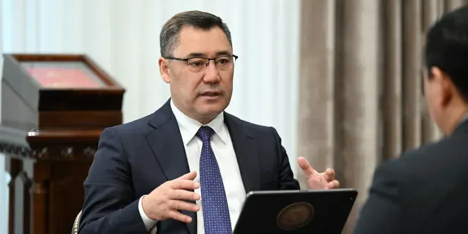 Майнинг, долги и ГЭС: Жапаров представил детальный разбор энергосектора и ответил Атамбаеву