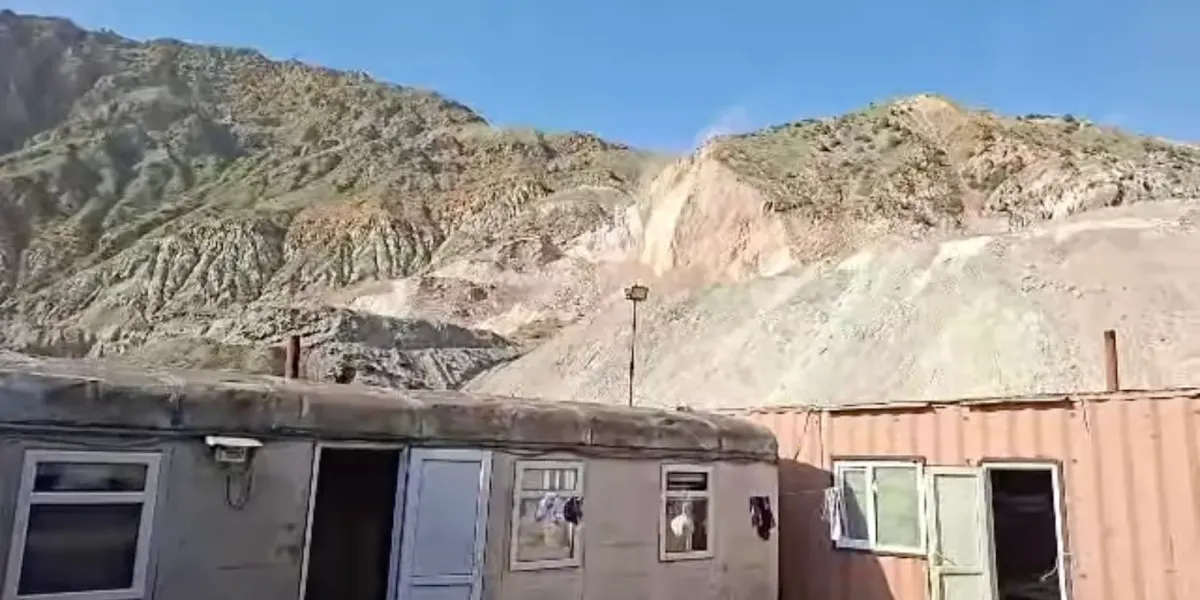 На угледобывающем участке в Жумгальском районе сошел оползень