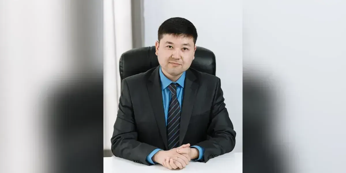 Азизбек Сайпидинов покинул пост зампреда правления Госбанка развития