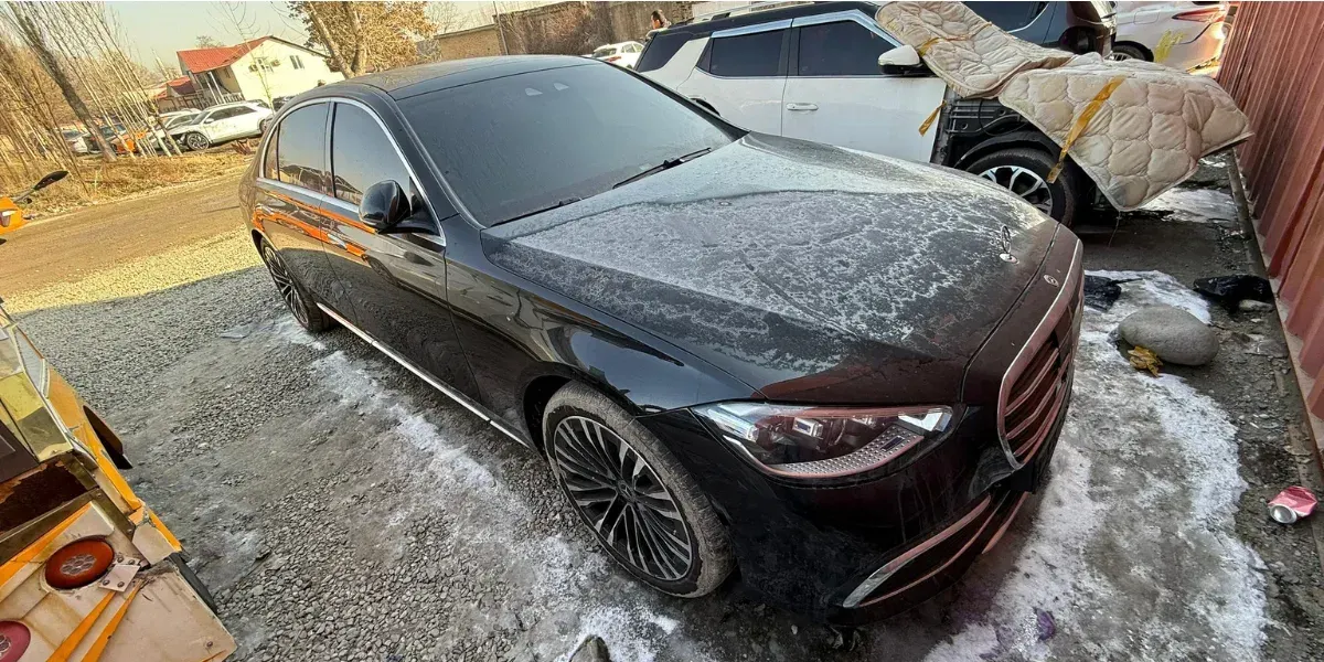 Нарушение на границе: вместо заявленных автомобилей из Кореи привезли другое авто