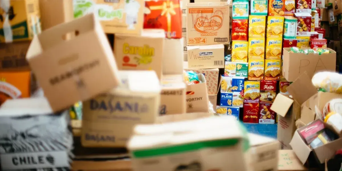 На таможне Баткенской области уничтожили более 6.4 тонны сельхозпродукции высокого риска