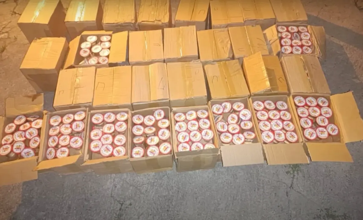 Налоговая служба КР выявила алкогольную продукцию без акцизных марок — видео