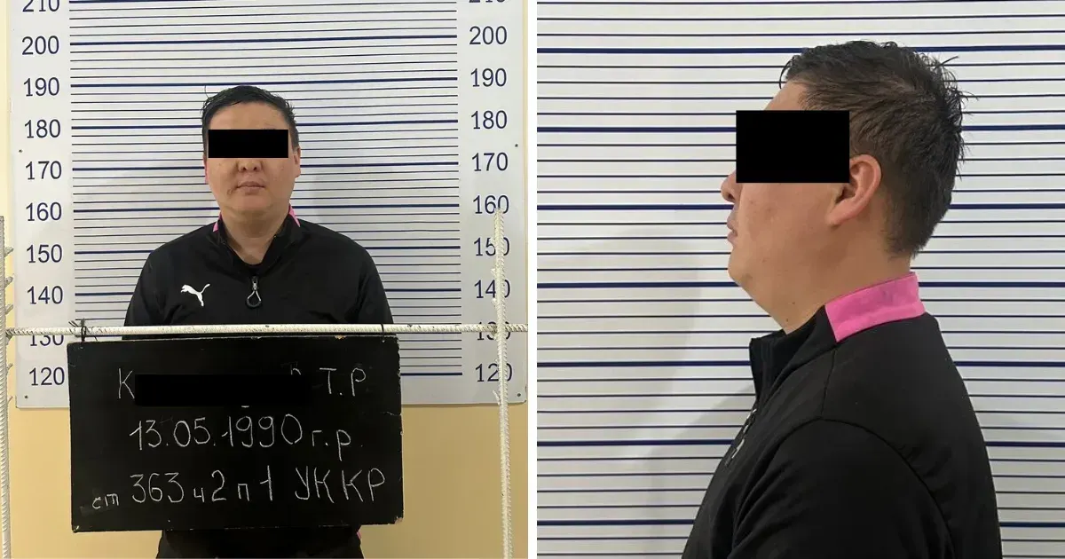 Глава отдела Налоговой службы Кара-Суйского района вымогал у предпринимателя 100 тысяч сомов – его задержали