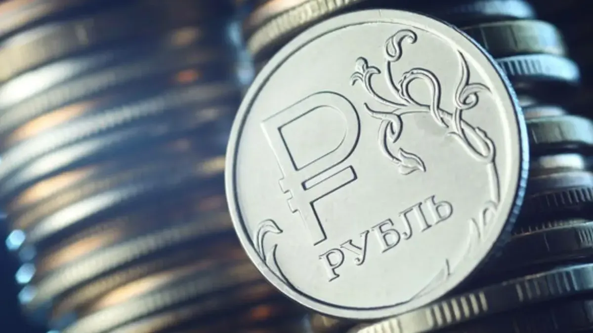 Рубль подорожал на 0.5% — официальные курсы валют